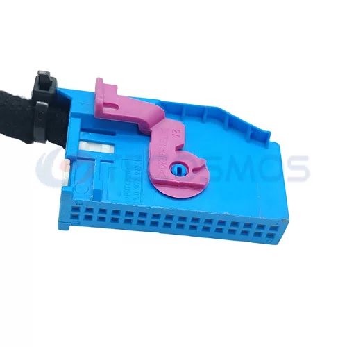 Waterproof Wire Connector Cable Harness Automotive Enclosure Connector for Volkswagen Audi 32pin Female Plug 1719058-2 - image 3